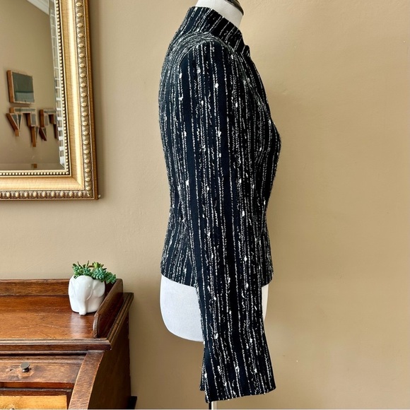 Lafayette 148 New York Black and White Textured Wool Blazer Jacket Split Cuff 6 - Picture 7 of 9